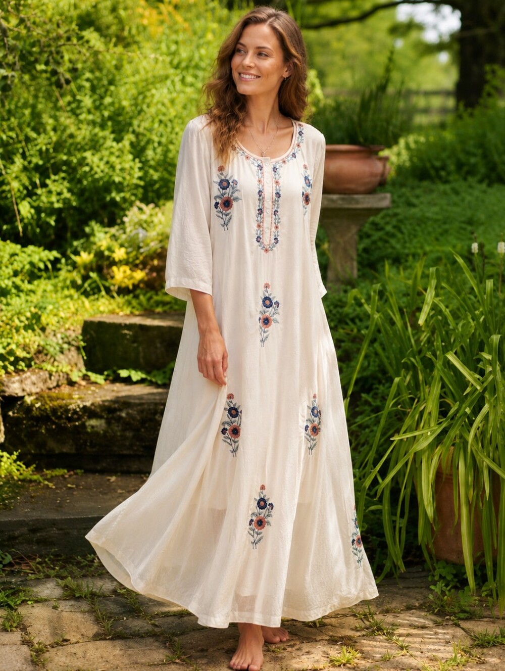 April Cornell Retreat Caftan Dress Medium Cream Floral Embroidered EUC